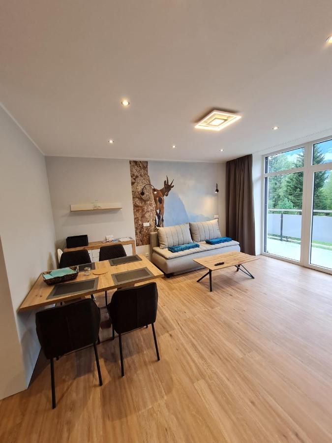 Ferienapartments Bensch - Haus Reiskofel Reisach ภายนอก รูปภาพ